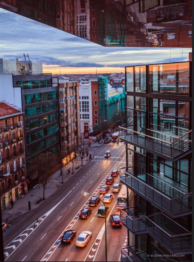 Reina Sofía Museum Apartment Madrid Exterior foto
